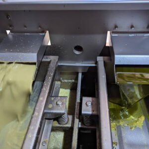 Crude avocado oil