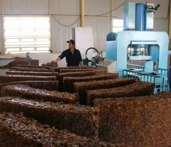 Tanzania factory high quality SVR20 natural rubber best price molding grade